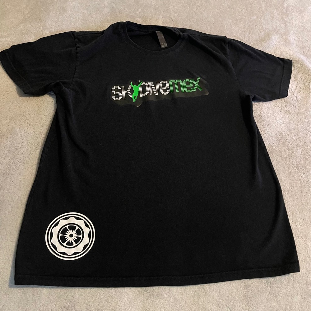 Skull Skydive Mex Crew Shirt Mens Large Black Sugar Graphic T-Shirt Bones Mexico